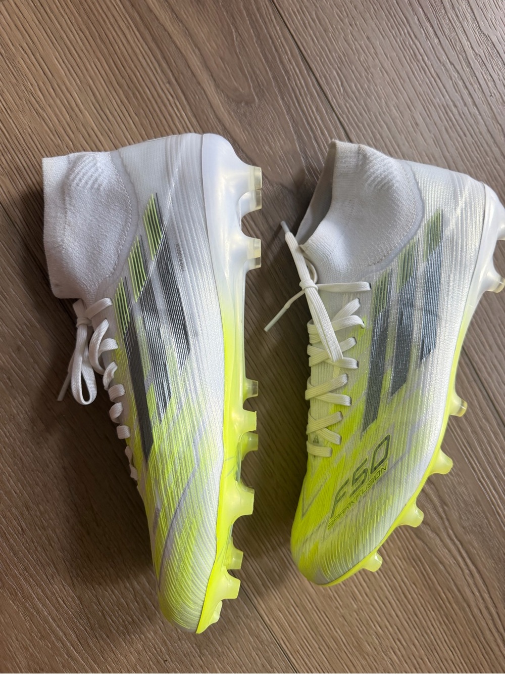 Adidas F50 Sparkfusion Mid Soccer Cleats White Yellow Size 9.5 Womens